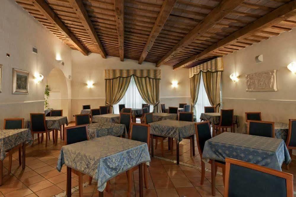 Villa Rosa Di Martinsicuro Villa Luigi Hotel & Restaurant Nuova Gestione מראה חיצוני תמונה